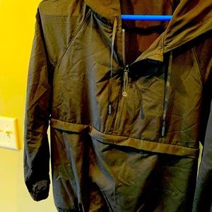 Lululemon packable light weight jacket with hood